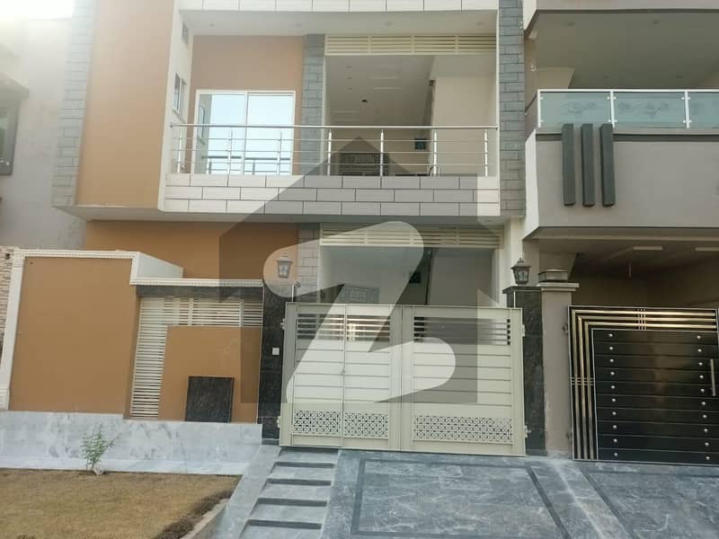 House In Nasheman-e-Iqbal Phase 2 For sale