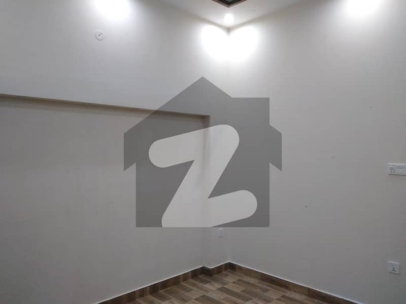 House Available For sale In Barki Road