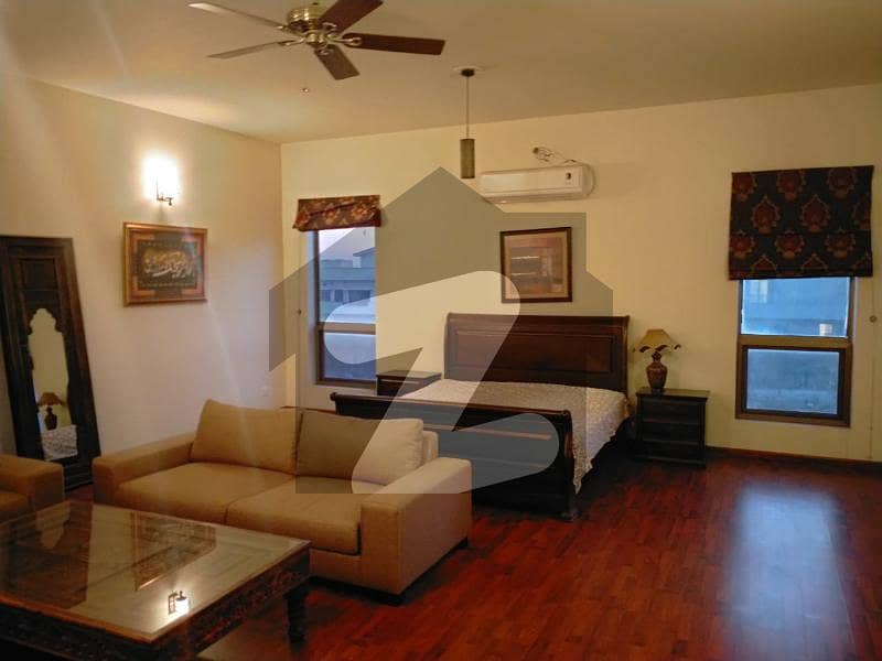 Beautiful 1 Kanal House For Rent in D12 Beautiful 1 Kanal House For Rent in D12