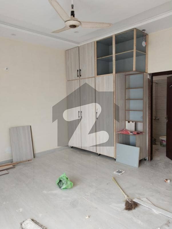 1 Kanal Almost Brand New Upper Portion For Rent in Engineers Town (IEP)