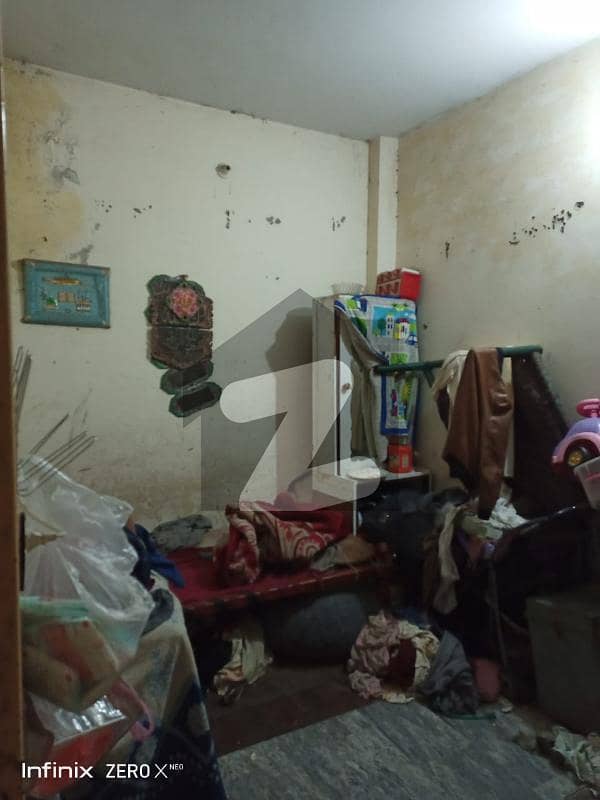 بنگش کالونی راولپنڈی میں 4 کمروں کا 2 مرلہ مکان 68 لاکھ میں برائے فروخت۔