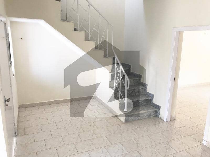 Facing Park Beautiful House 5 Marla Eden Gardens, Eden, Lahore