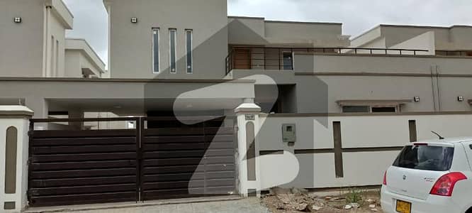 West Open 350 Sq Yards Sd House Near Main Entrance Is Available For Sale In Falcon Complex New Malir