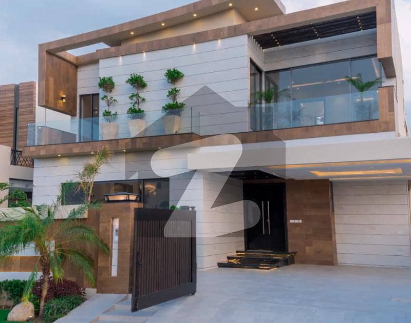 1 Kanal luxurious Bungalow Available For Rent In G-Block Phase 5