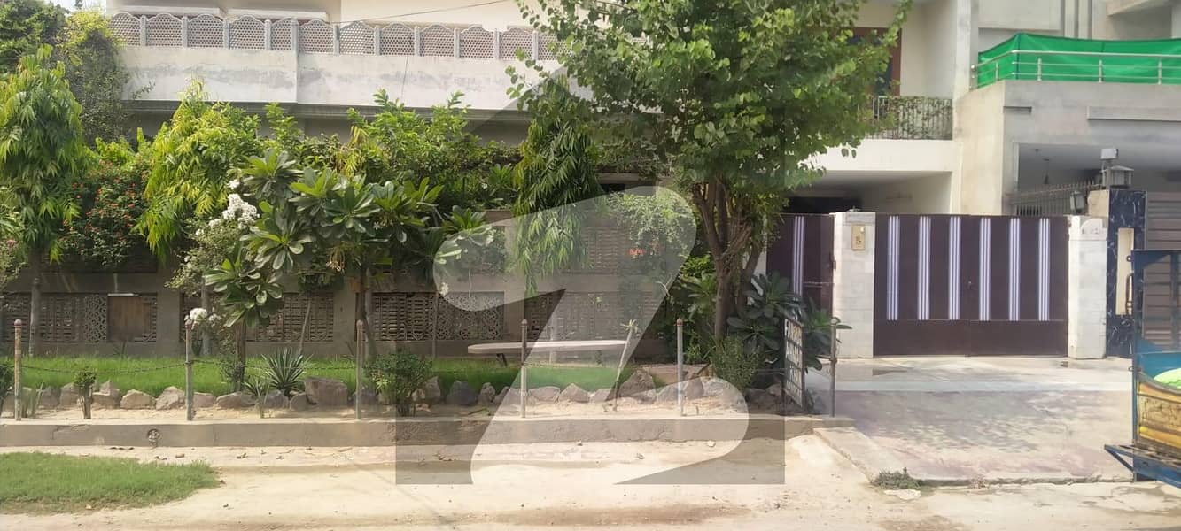 20 Marla House In Only Rs. 40,000,000