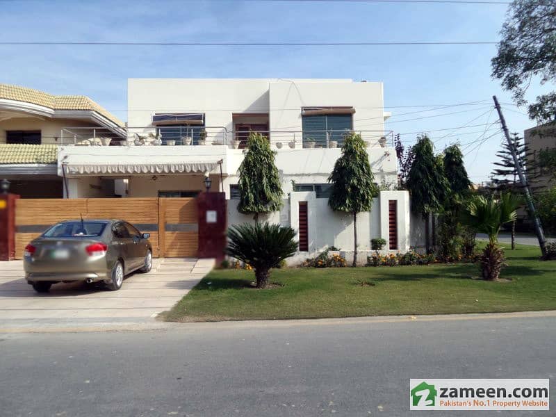 Brand New Double Story Corner House Is Available For Rent