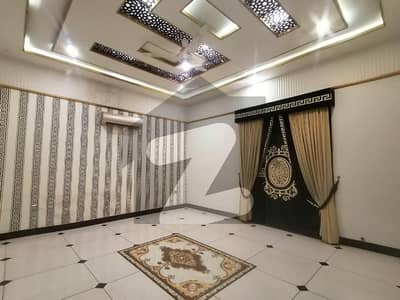 10.29 Marla Beautiful House For Sale In Gujranwala