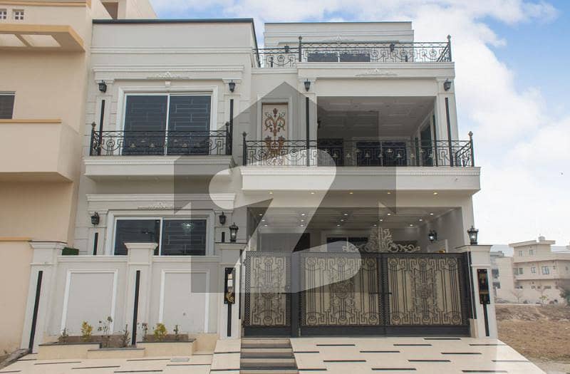 10 Marla Brand New Beautiful House For Sale In Lda Avenue