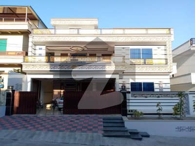 جناح گارڈنز فیز 1 جناح گارڈنز ایف ای سی ایچ ایس اسلام آباد میں 7 کمروں کا 1 کنال مکان 5.95 کروڑ میں برائے فروخت۔