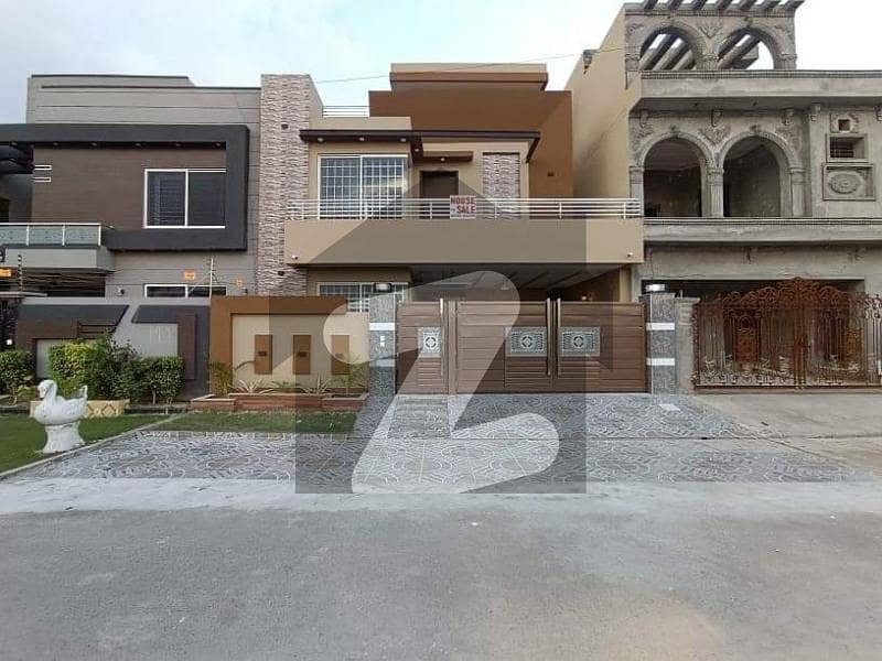 10 Marla House For Sale in LDA Avenue ONE