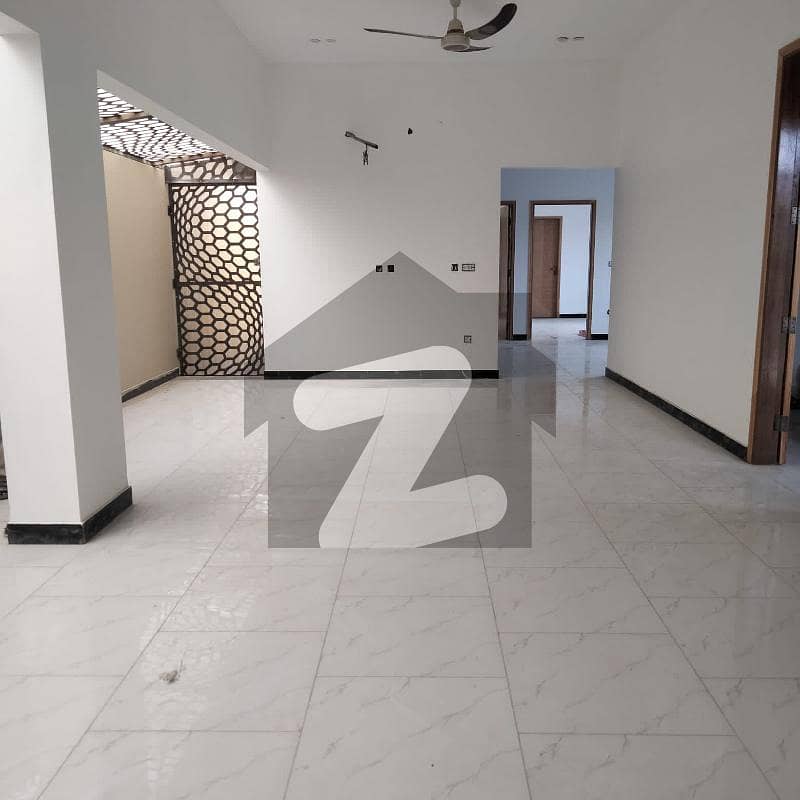 نیا ناظم آباد ۔ بلاک سی نیا ناظم آباد کراچی میں 4 کمروں کا 10 مرلہ مکان 1 لاکھ میں کرایہ پر دستیاب ہے۔
