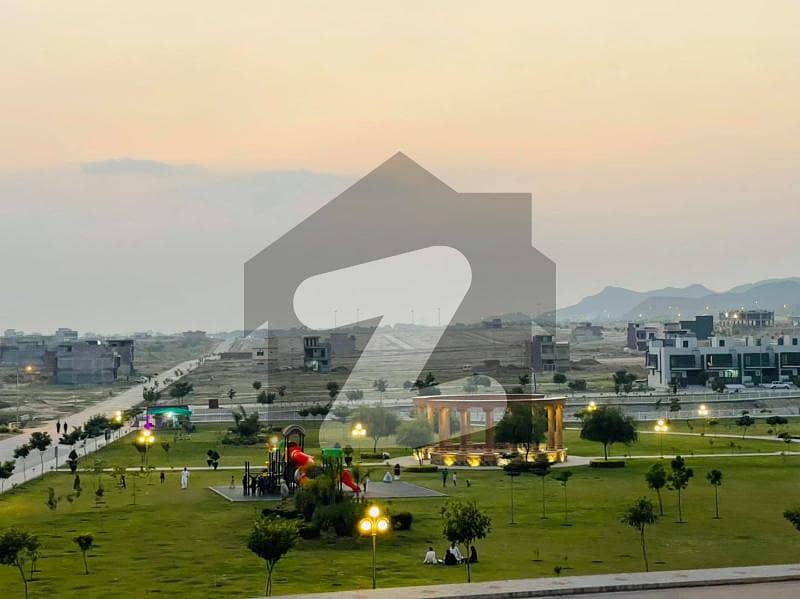 Avilable For Rent Size 7 Marla Upper Portion And Block D In Multi Garden B-17 Islamabad