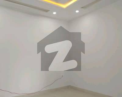 Stunning House Is Available For sale In Khayaban-e-Jinnah Road