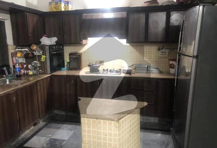 Upper Portion Of 5 Marla Available For rent In Abbas Block