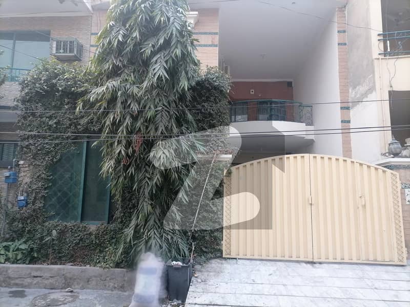 بی او آر ۔ بورڈ آف ریوینیو ہاؤسنگ سوسائٹی لاہور میں 4 کمروں کا 8 مرلہ مکان 2.6 کروڑ میں برائے فروخت۔