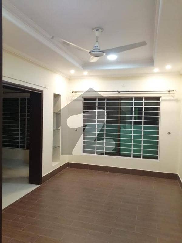 1 Kanal Portion Available For Rent In Gulberg Green Islamabad