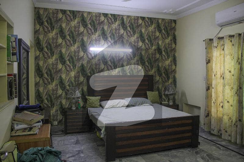 ریونیو سوسائٹی - بلاک اے ریوینیو سوسائٹی لاہور میں 3 کمروں کا 10 مرلہ مکان 2.6 کروڑ میں برائے فروخت۔