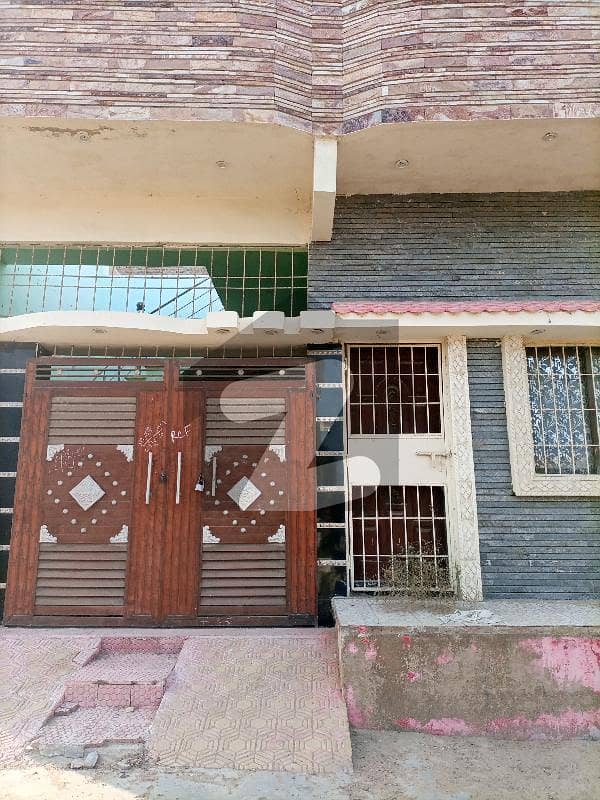 قاسم آباد مین بائی پاس حیدر آباد میں 3 کمروں کا 5 مرلہ مکان 72 لاکھ میں برائے فروخت۔
