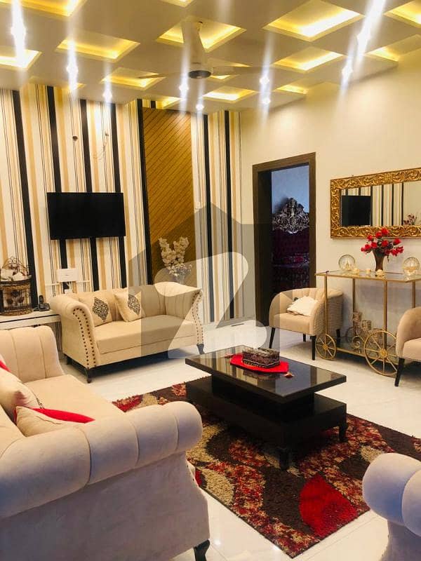 7 Marla Luxurious Fully Furnished Designer House Available For Rent