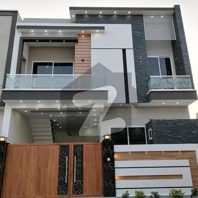 5 Marla Spacious House Available In Jeewan City - Phase 5 For sale