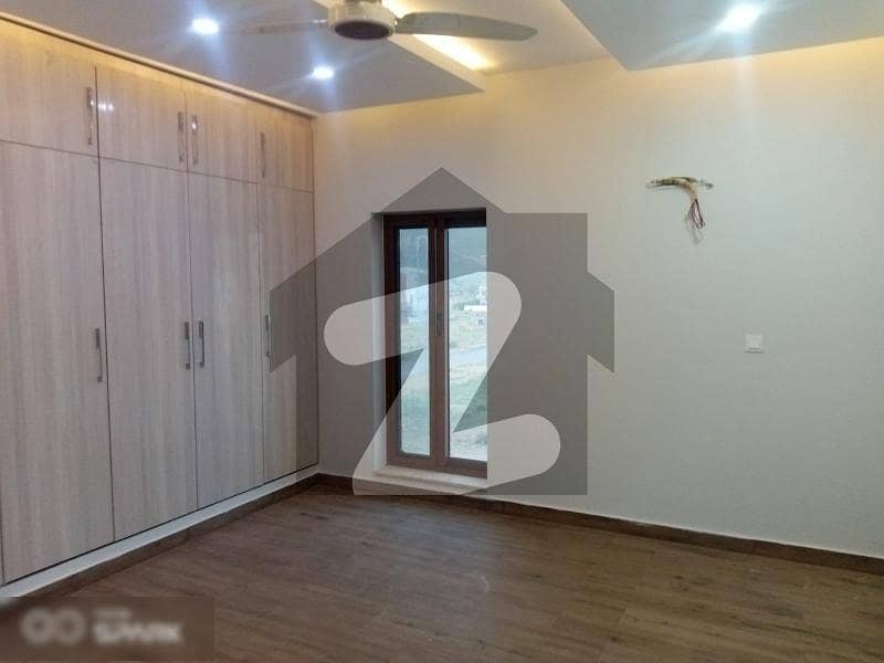 Beautiful 14 Marla 3 Storey House For Rent Beautiful 14 Marla 3 Storey House For Rent