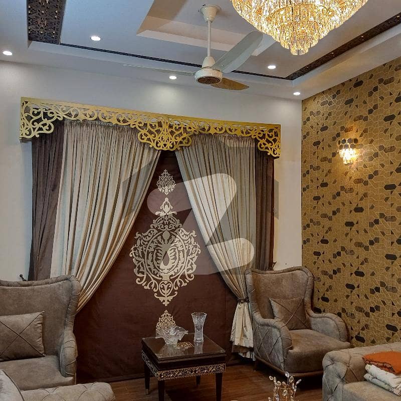نارتھ ناظم آباد ۔ بلاک این نارتھ ناظم آباد کراچی میں 6 کمروں کا 12 مرلہ مکان 7.15 کروڑ میں برائے فروخت۔