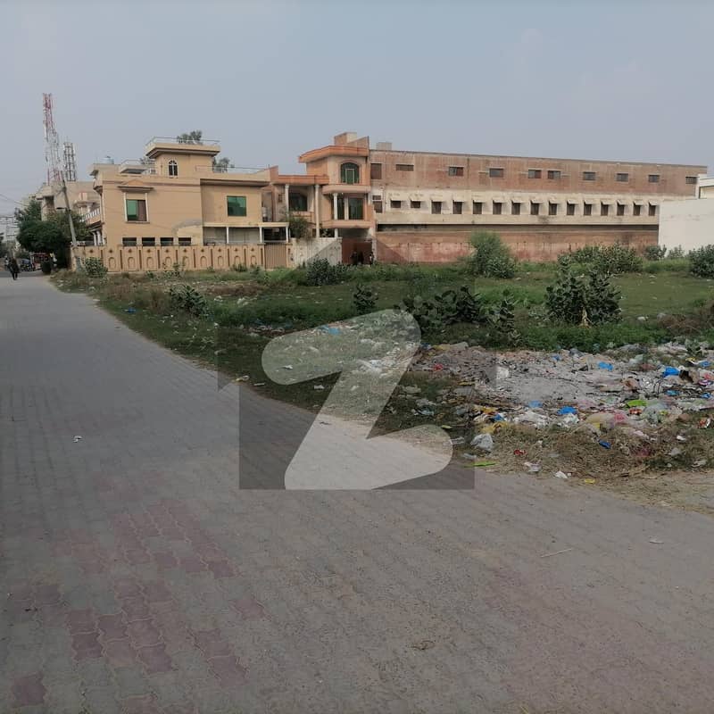 17 Marla Residential Plot In Fateh Town Best Option