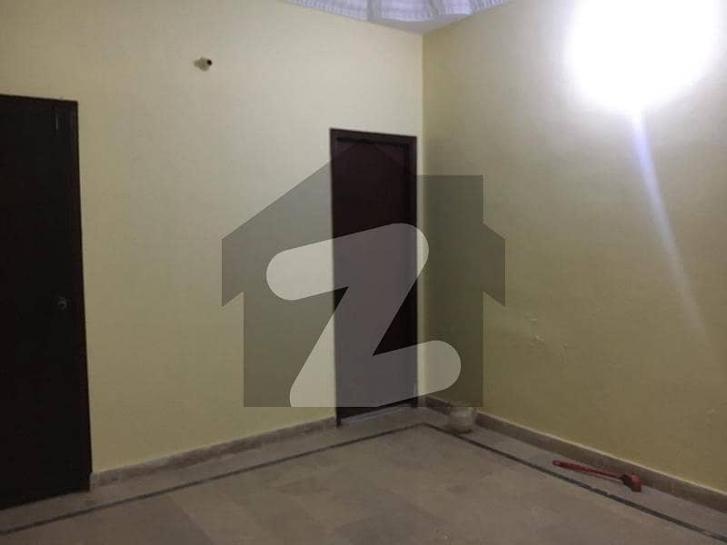 Ground floor portion Available For rent In North Karachi - Sector 9