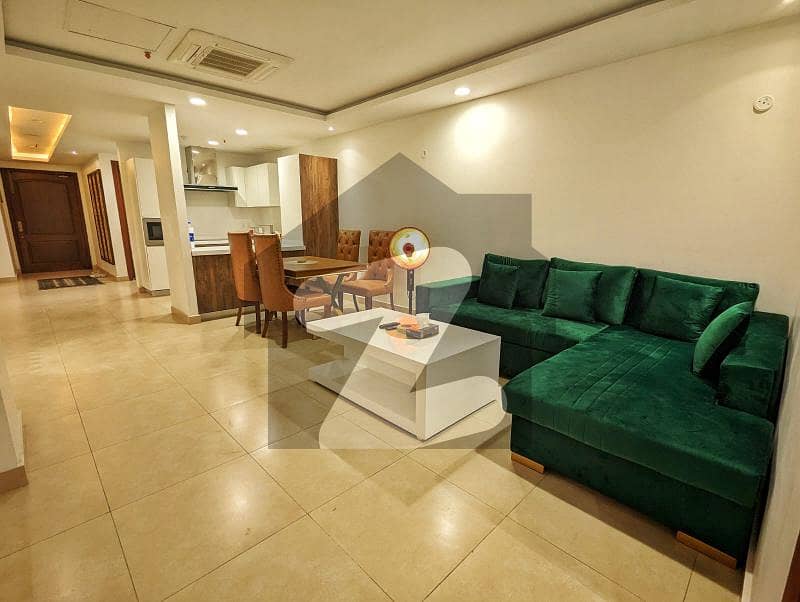 Gold Crest 1 Bed Furnished Apartment.