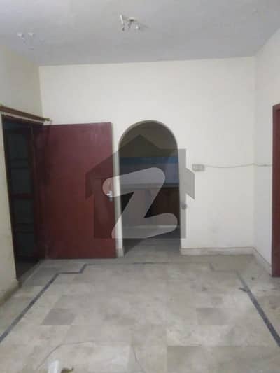 ڈیفینس ویو فیز 2 ڈیفینس ویو سوسائٹی کراچی میں 5 کمروں کا 5 مرلہ مکان 1.8 کروڑ میں برائے فروخت۔