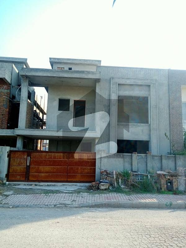 11 Marla Grey Structure For Sale Proper Double Unit 5 Bedroom Near To Save Mart Sector F Dha Phase 7