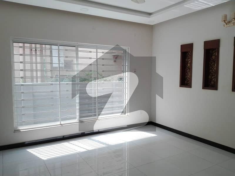 4500 Square Feet House For rent In D-12 D-12