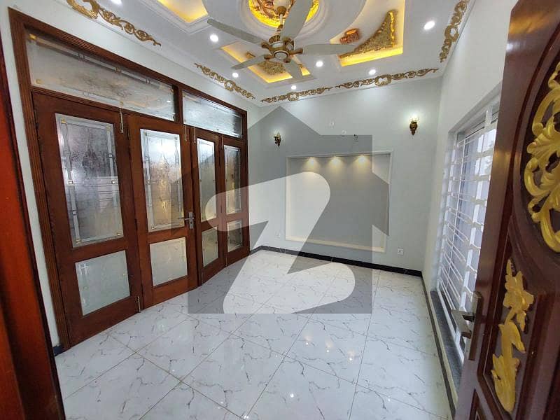 available 10 marla new brand double stroy house for rent in bahria orchard Phase 1