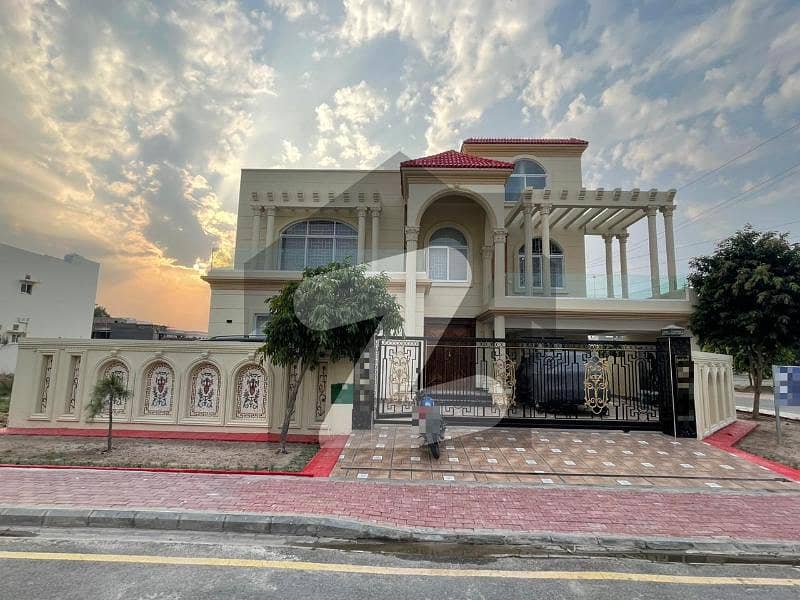 1 KANAL BRAND NEW FULL FURNISHED HOUSE FOR SALE IN RAFI BLOCK BAHRIA TOWN LAHORE