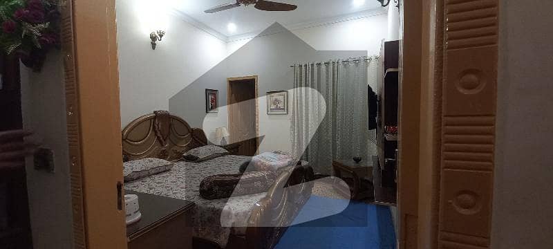 گڑھی شاہو لاہور میں 6 کمروں کا 4 مرلہ مکان 1.8 کروڑ میں برائے فروخت۔