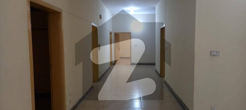 Kanal 2nd & 3rd Floor With Separate Car Porch & Meters Is Available For Rent