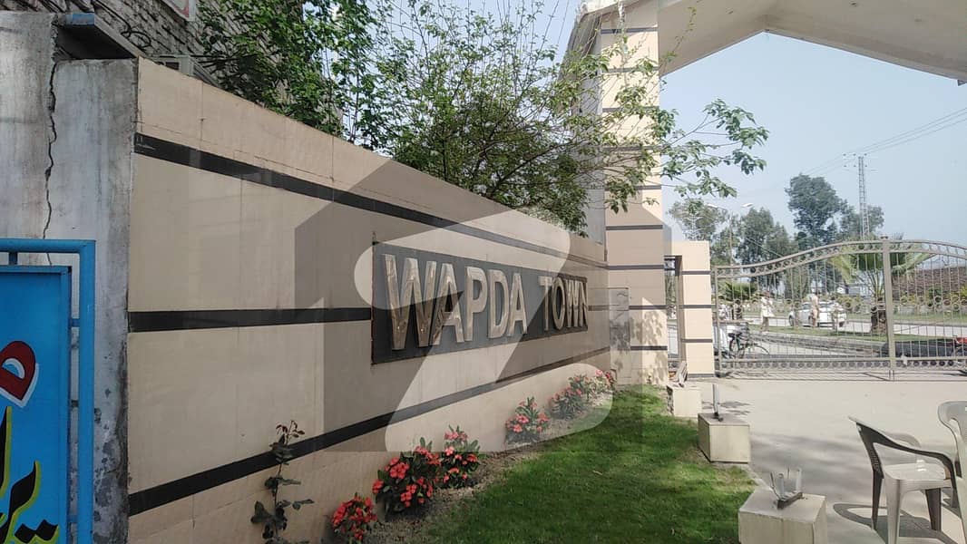 Commercial Plot For sale In Wapda Town Sector J