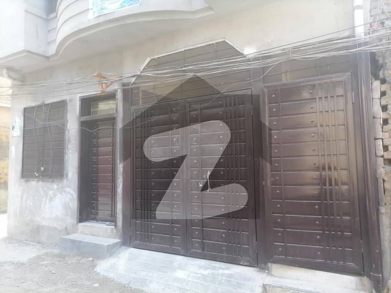 You Can Find A Gorgeous House For sale In Lalazar Colony