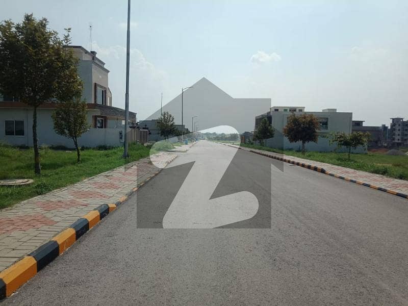 278 Sq Yd Commercial Plot For Sale F-17 Cda Sector Main Markaz