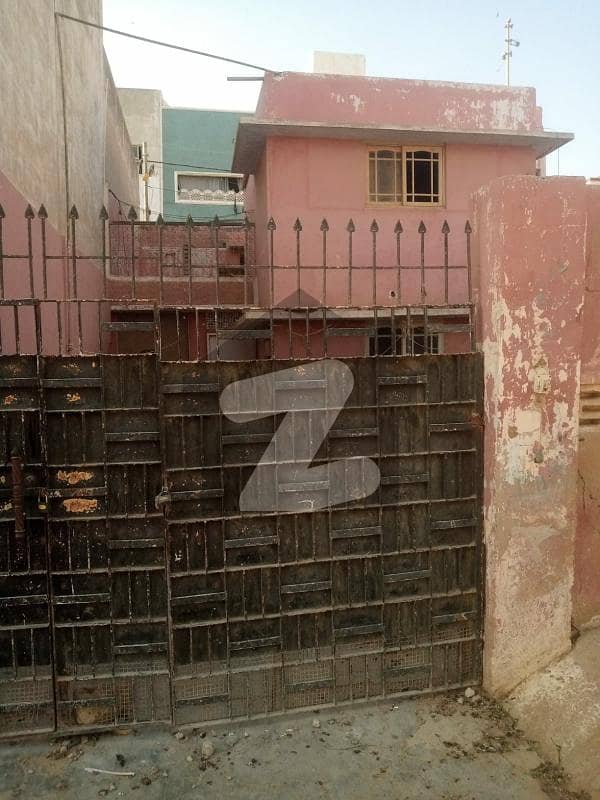 نارتھ ناظم آباد ۔ بلاک کیو نارتھ ناظم آباد کراچی میں 8 مرلہ مکان 2.1 کروڑ میں برائے فروخت۔