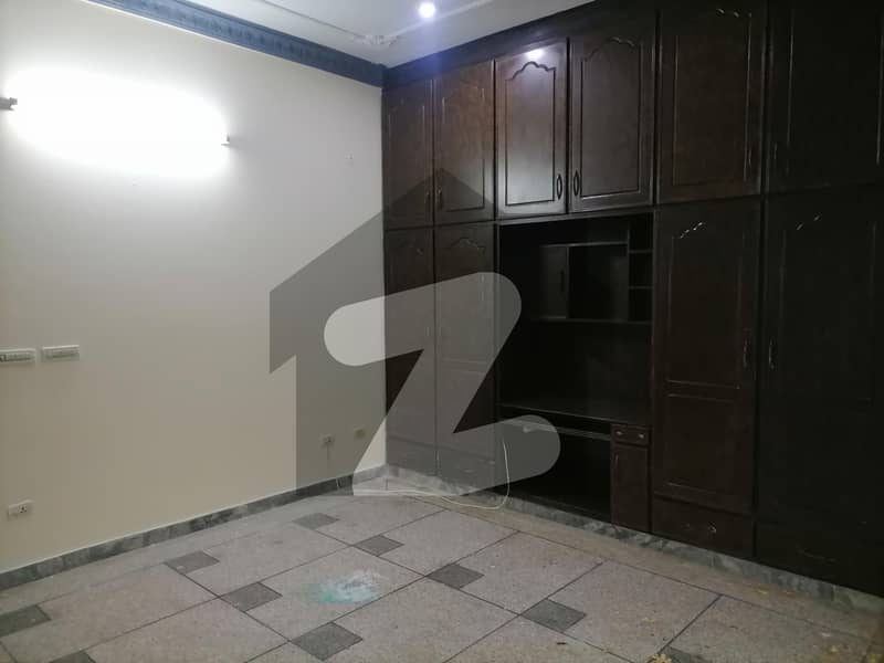 A 1 Kanal Upper Portion In Marghzar Officers Colony Is On The Market For rent