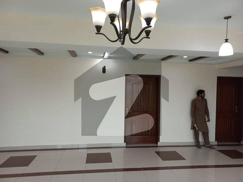 Brand New 10 Marla 3 Bed With Gas Apartment For Sale In Askari 11
