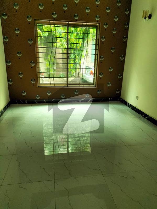 5 Marla Double Storey House Situated 40 Feet Dividing Road Facing Model Town For Sale In Garden Town Lahore