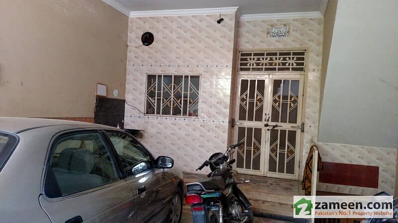 10 Marla House For Sale In Army Officers Colony Near DHA Link Road
