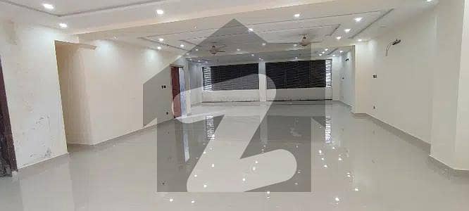 10 Marla Commercial Building For Rent On Main Ferozpur Road Near Zia Hospital