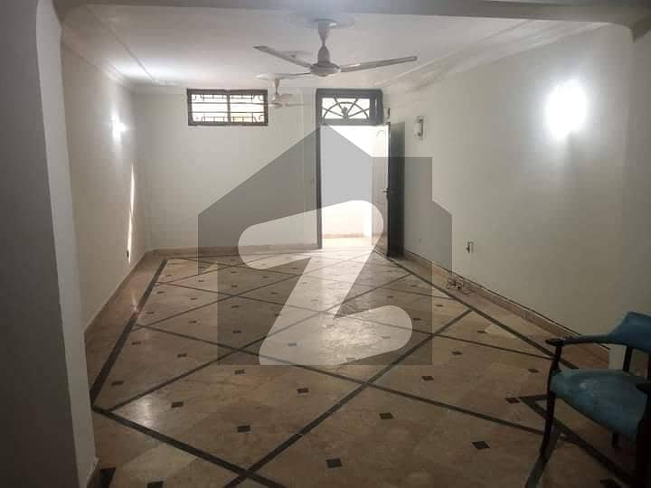 30*60 Basement Available For Rent In G-11 Real Pics