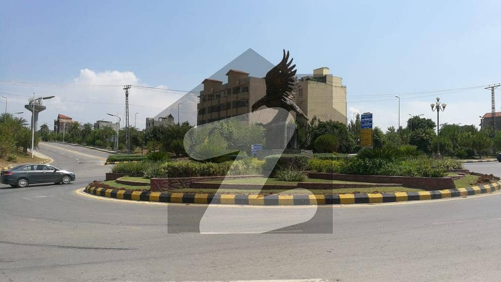 Good 1 Kanal Residential Plot For sale In Bahria Town Phase 8 - Block E