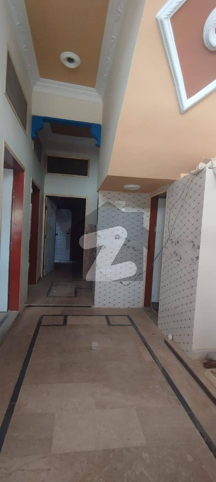 80 Square Yards House available for sale in Shah Latif Town if you hurry