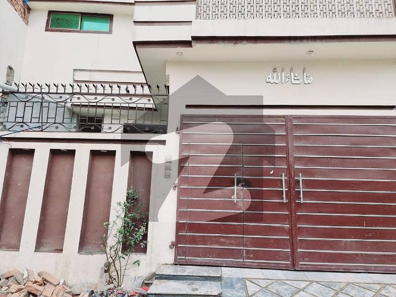 ارباب سبز علی خان ٹاؤن ایگزیکٹو لاجز ارباب سبز علی خان ٹاؤن ورسک روڈ پشاور میں 7 کمروں کا 8 مرلہ زیریں پورشن 65 ہزار میں کرایہ پر دستیاب ہے۔