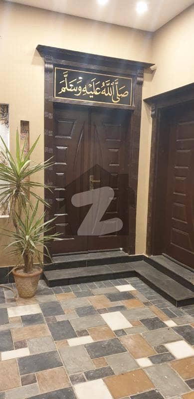 الاحمد گارڈن ہاوسنگ سکیم جی ٹی روڈ لاہور میں 5 کمروں کا 6 مرلہ مکان 1.75 کروڑ میں برائے فروخت۔